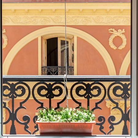 Homelike Sol - Gran Via I Madrid Eksteriør bilde